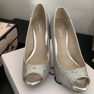 Sequin silver heels